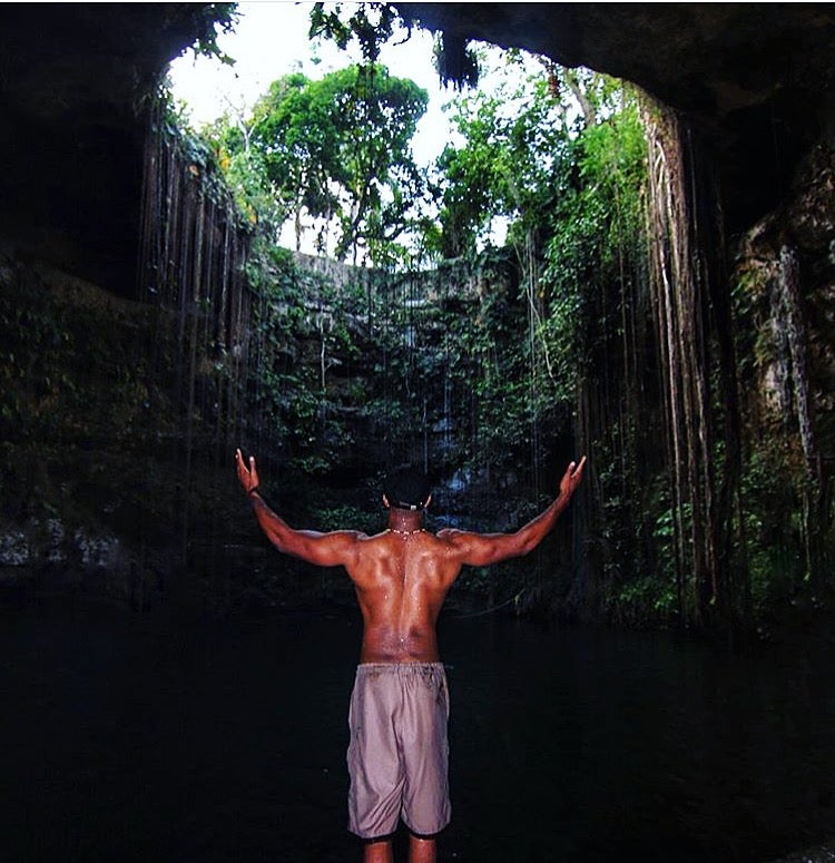 The 15 Best Black Travel Moments You Missed This Week
